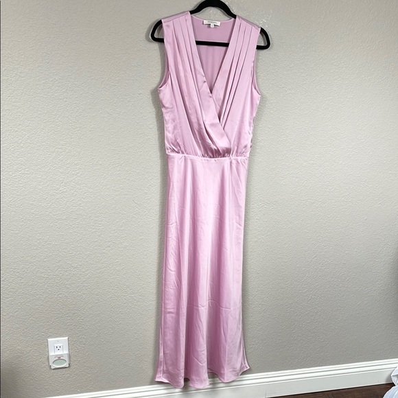 New Favorite Daughter Sleeveless Nita Dress Pastel Lavender Satin Maxi Sz M - Picture 3 of 11